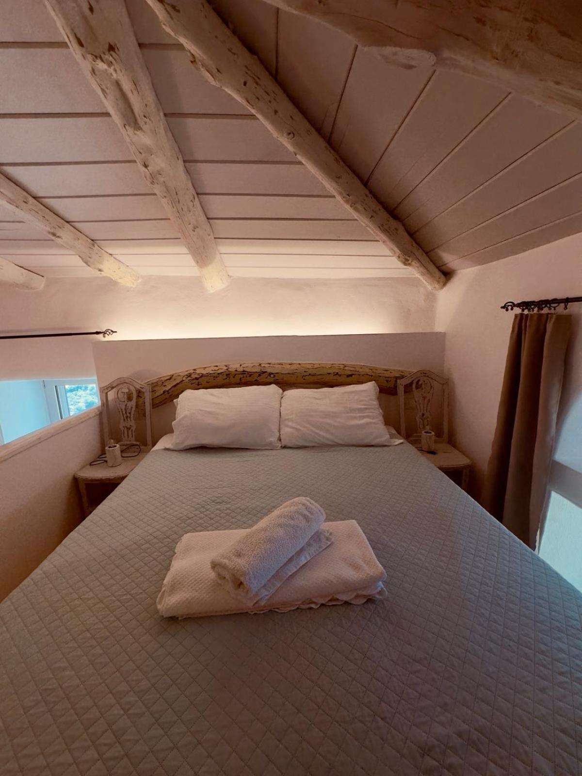 Apartment Richie's Sea View Romantic Residences